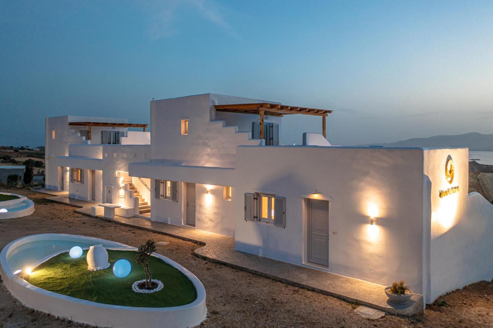 Ariadne'S Crown Luxury Suites With Private Pool Vívlos 외부 사진