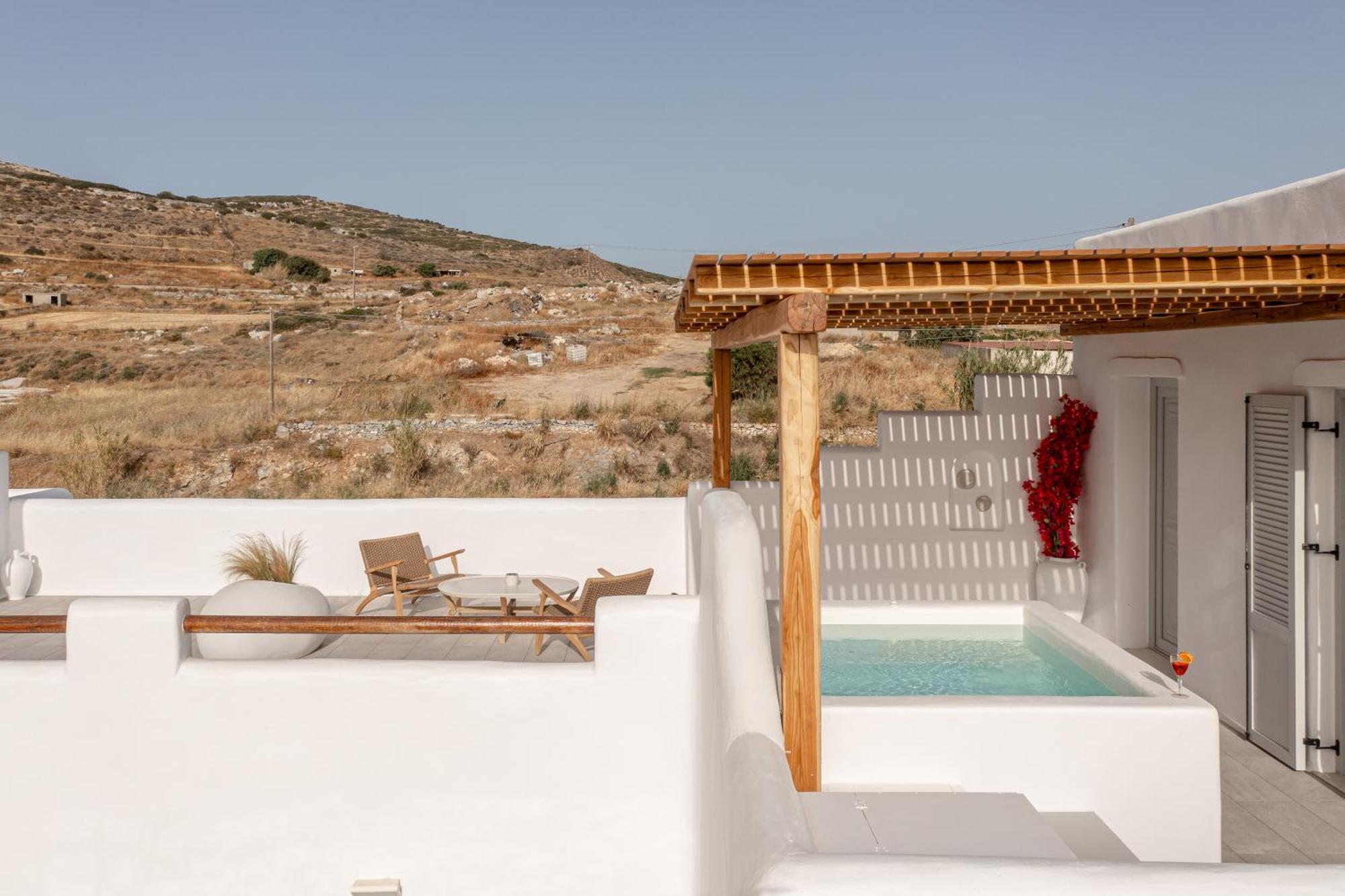 Ariadne'S Crown Luxury Suites With Private Pool Vívlos 외부 사진